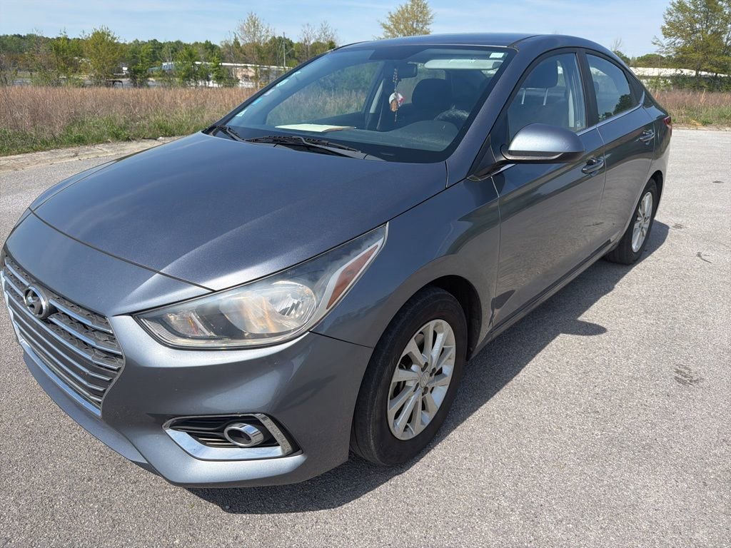 Used 2019 Hyundai Accent SEL video 1