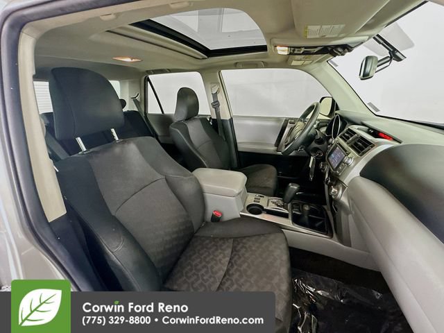 Used 2012 Toyota 4Runner Trail AWD/4WD image 27