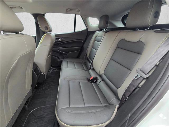 New 2026 Chevrolet Trax ACTIV w/ Sunroof Package FWD image 14