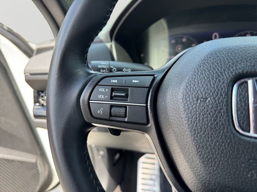 Used 2025 Honda Accord Sport image 22
