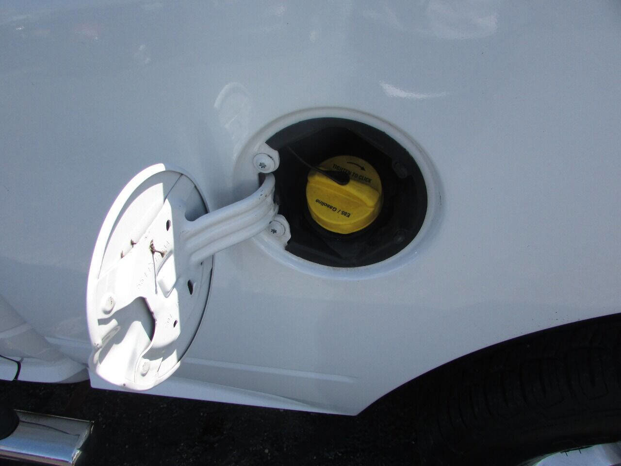 Used 2011 RAM 1500 Classic SLT image 34