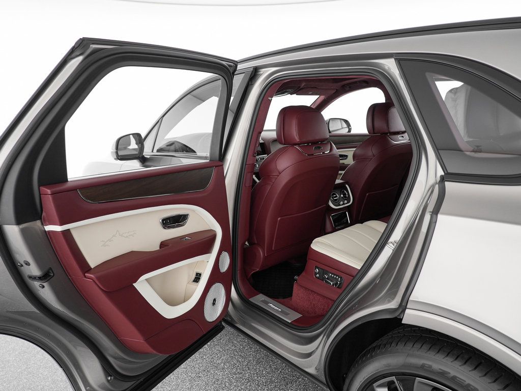 New 2027 Bentley Bentayga AWD/4WD image 27