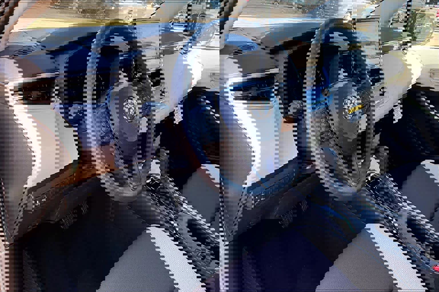 Used 2026 Toyota Corolla LE image 16