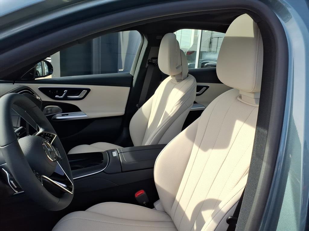 New 2026 Mercedes-Benz E 350 4MATIC Sedan image 15