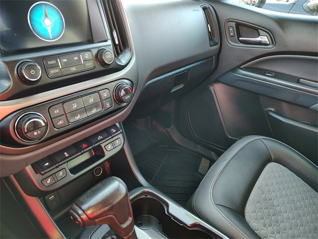 Used 2018 Chevrolet Colorado Z71 image 28