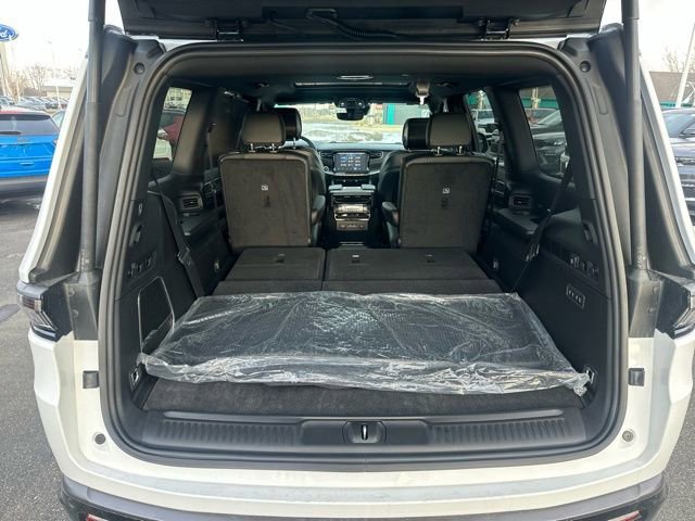 New 2026 Jeep Grand Wagoneer Limited image 10