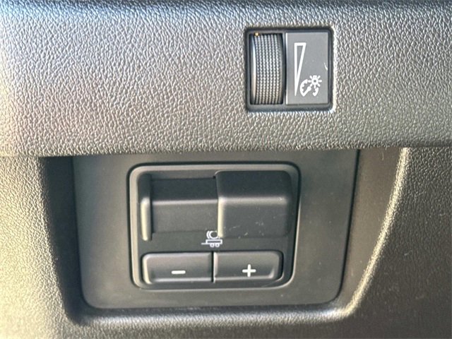 Used 2023 Chevrolet Colorado LT w/ LT Convenience Package image 26