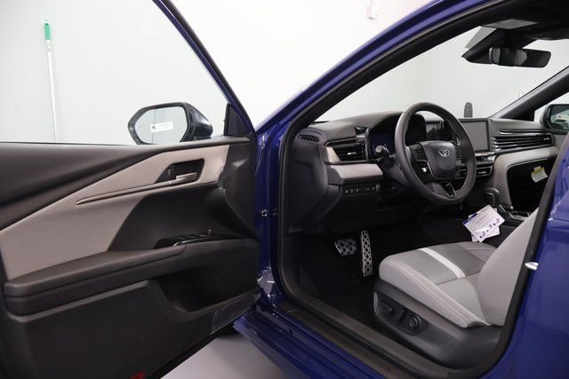 New 2026 Toyota Camry SE AWD/4WD image 9