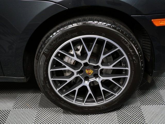 Used 2017 Porsche Macan S image 40