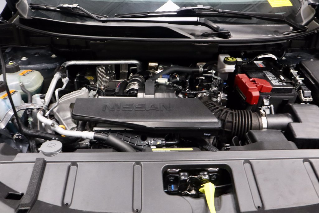 Certified 2026 Nissan Rogue SV FWD image 16