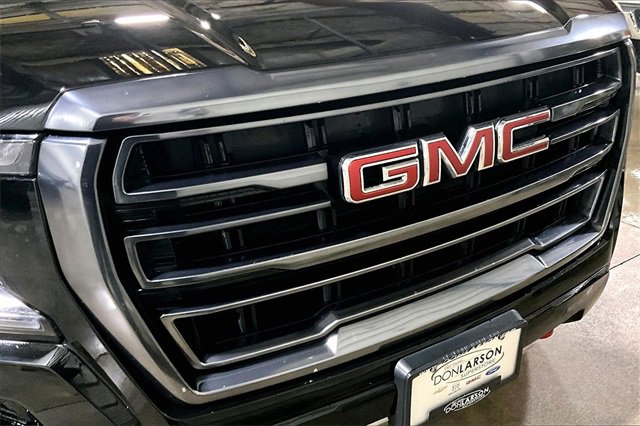 Used 2023 GMC Yukon XL AT4 image 10