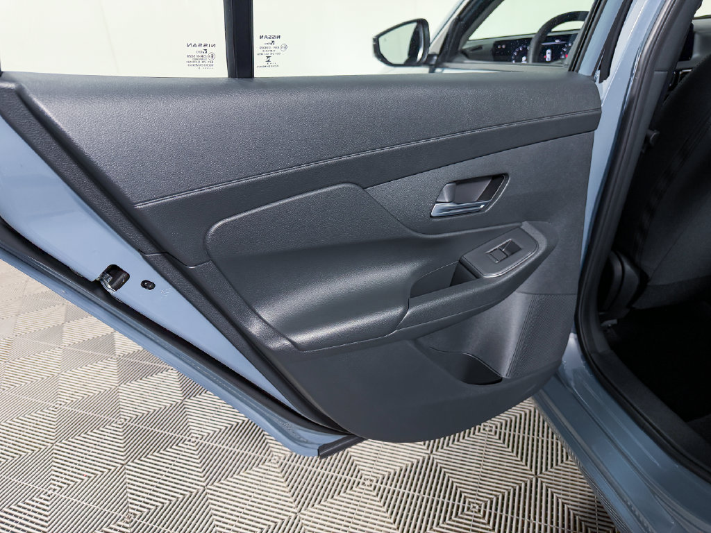 Certified 2026 Nissan Sentra SV w/ SV Convenience Package FWD image 44