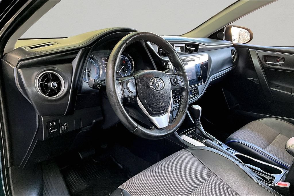 Certified 2019 Toyota Corolla SE FWD image 19