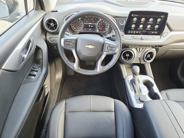 Used 2025 Chevrolet Blazer LT w/ Midnight/Sport Edition image 7