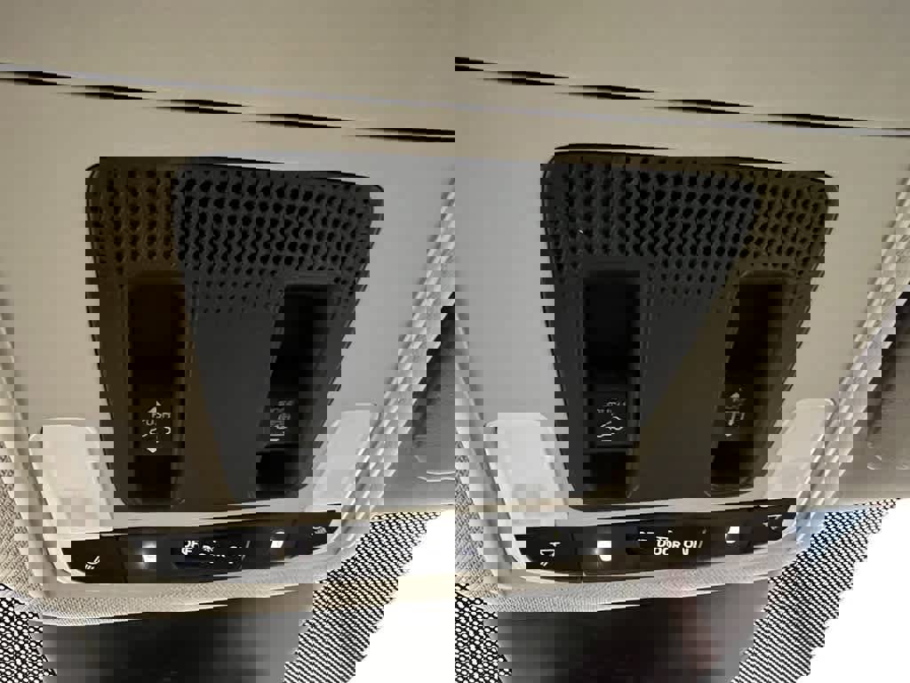 New 2025 Honda Pilot Touring image 20