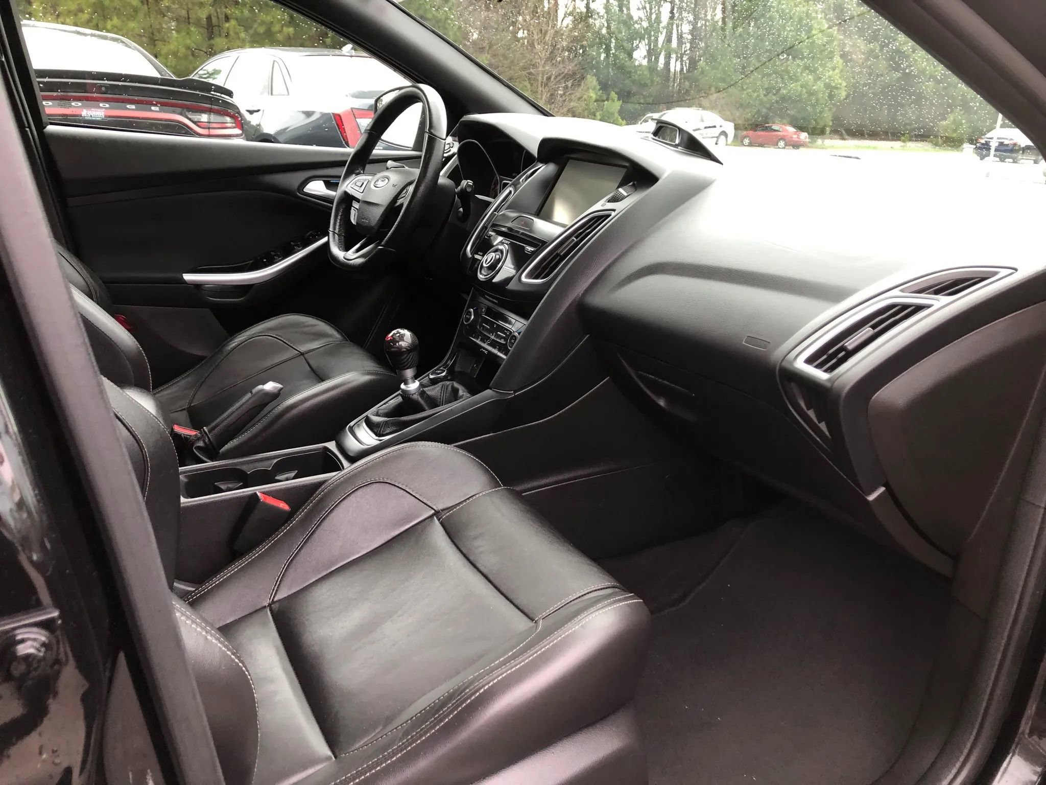 Used 2015 Ford Focus ST w/ Equipment Group 402A FWD image 16