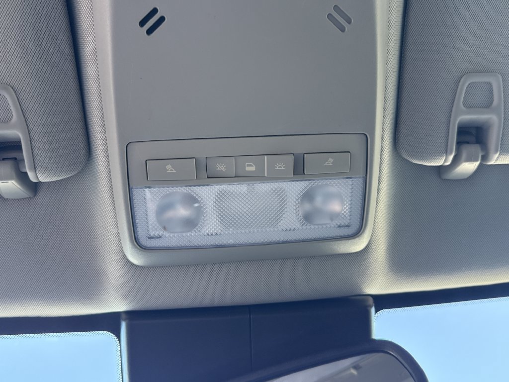 Used 2016 Buick Encore Convenience FWD image 27
