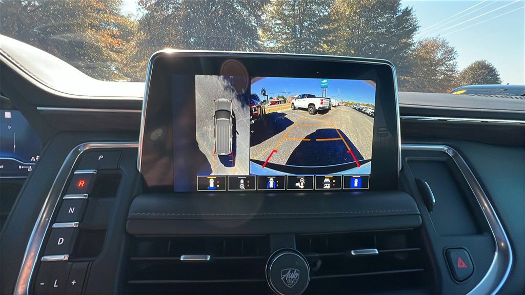 Used 2022 Chevrolet Tahoe Z71 w/ Luxury Package image 34