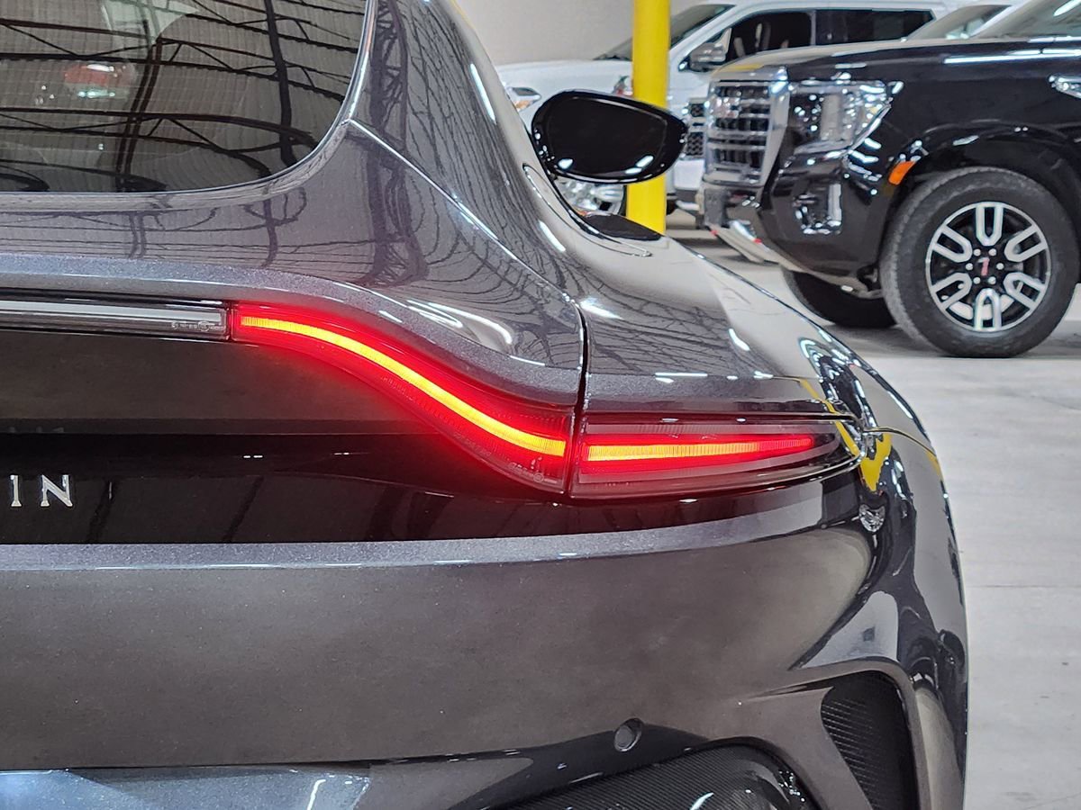 Used 2023 Aston Martin V12 Vantage image 28