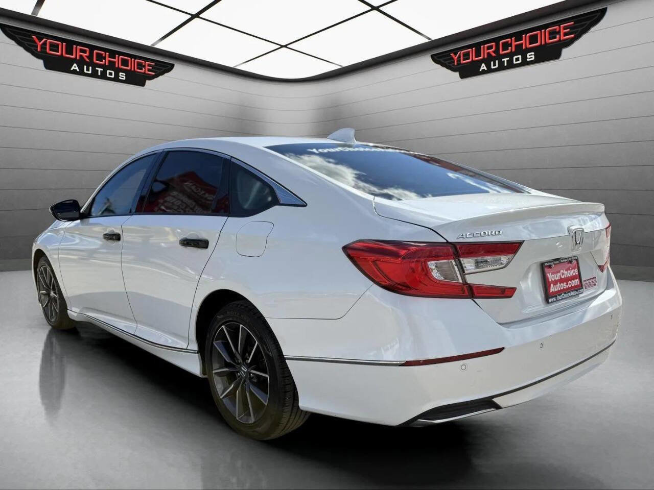 Used 2021 Honda Accord EX-L image 7