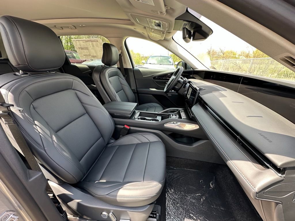 New 2026 Lincoln Nautilus Premier w/ Equipment Group 102A AWD/4WD image 23