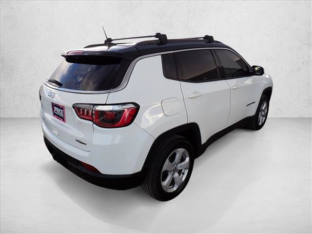 Used 2018 Jeep Compass Latitude w/ Popular Equipment Group AWD/4WD image 4