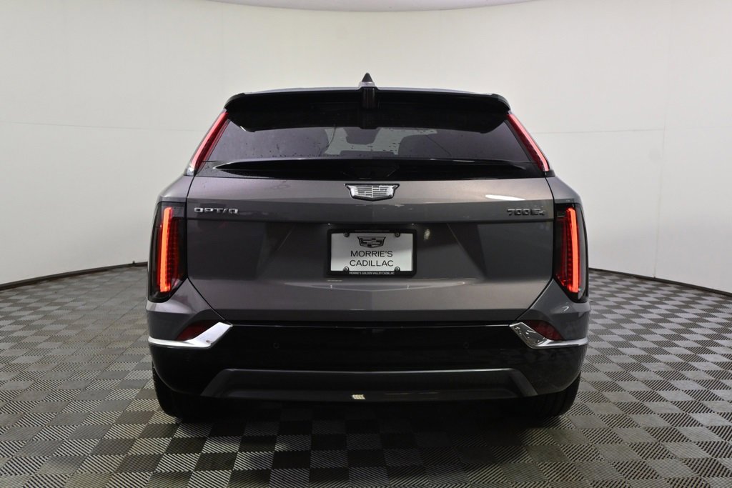 New 2026 Cadillac Optiq Luxury 2 image 5