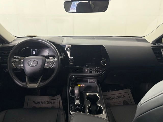 Certified 2025 Lexus NX 250 FWD w/ Towing Package (2000 Lbs) image 27