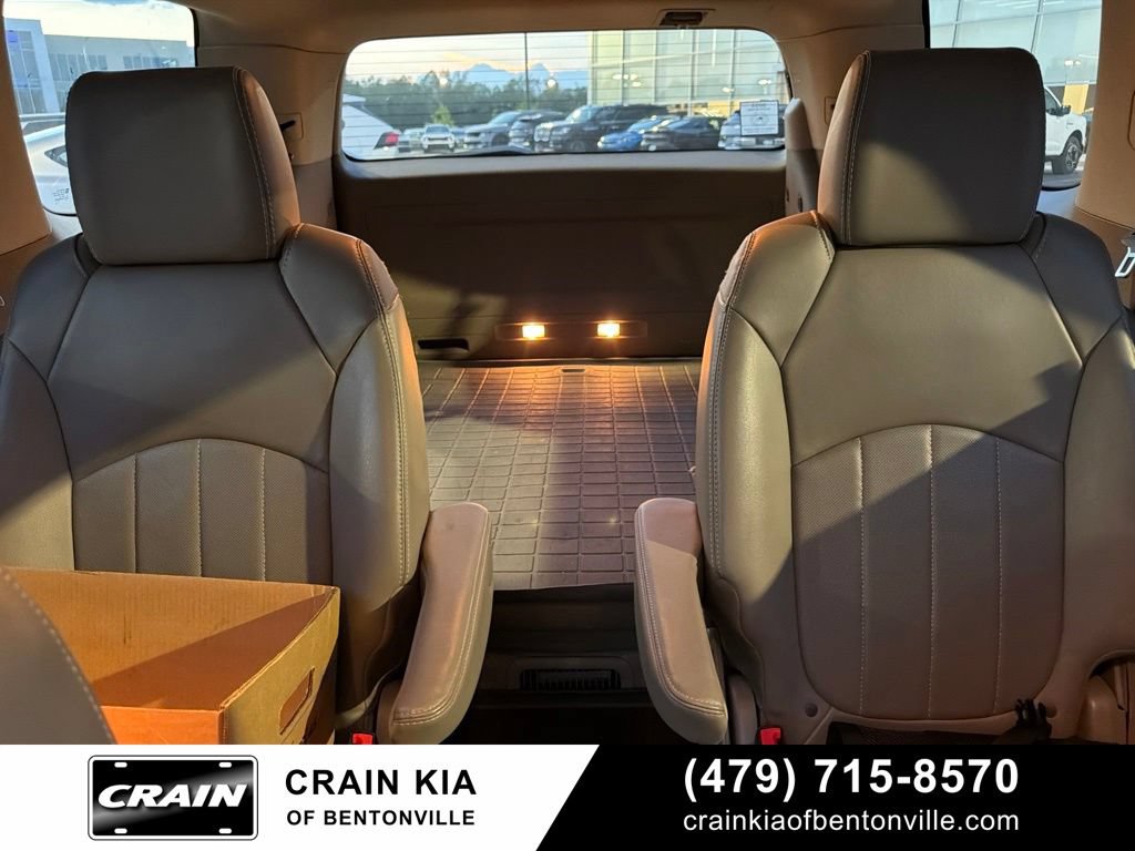 Used 2016 GMC Acadia Denali AWD/4WD image 24