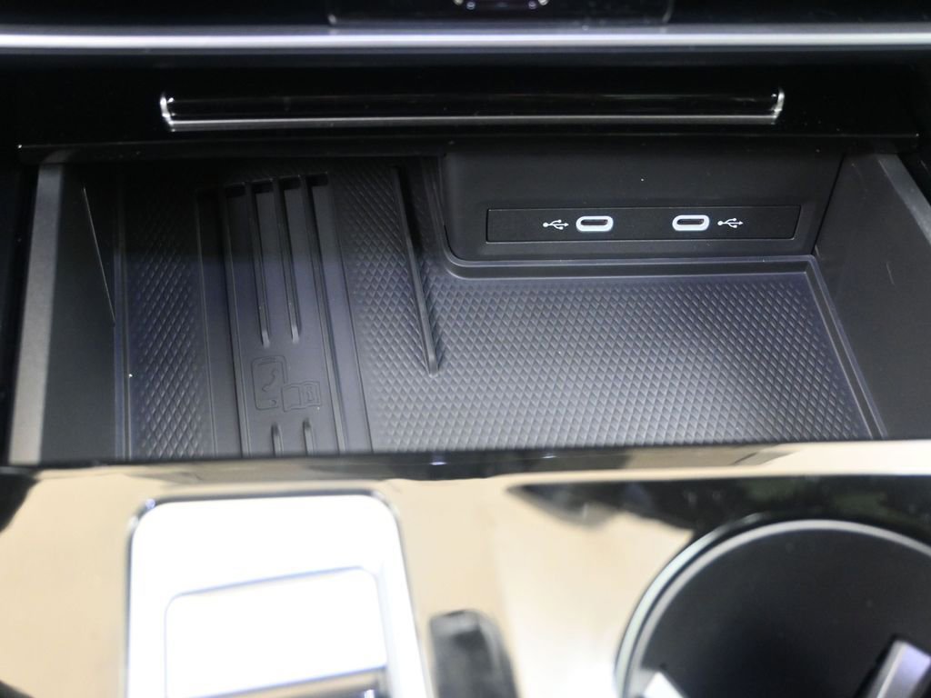 Used 2025 Volkswagen Atlas SEL Premium R-Line image 35