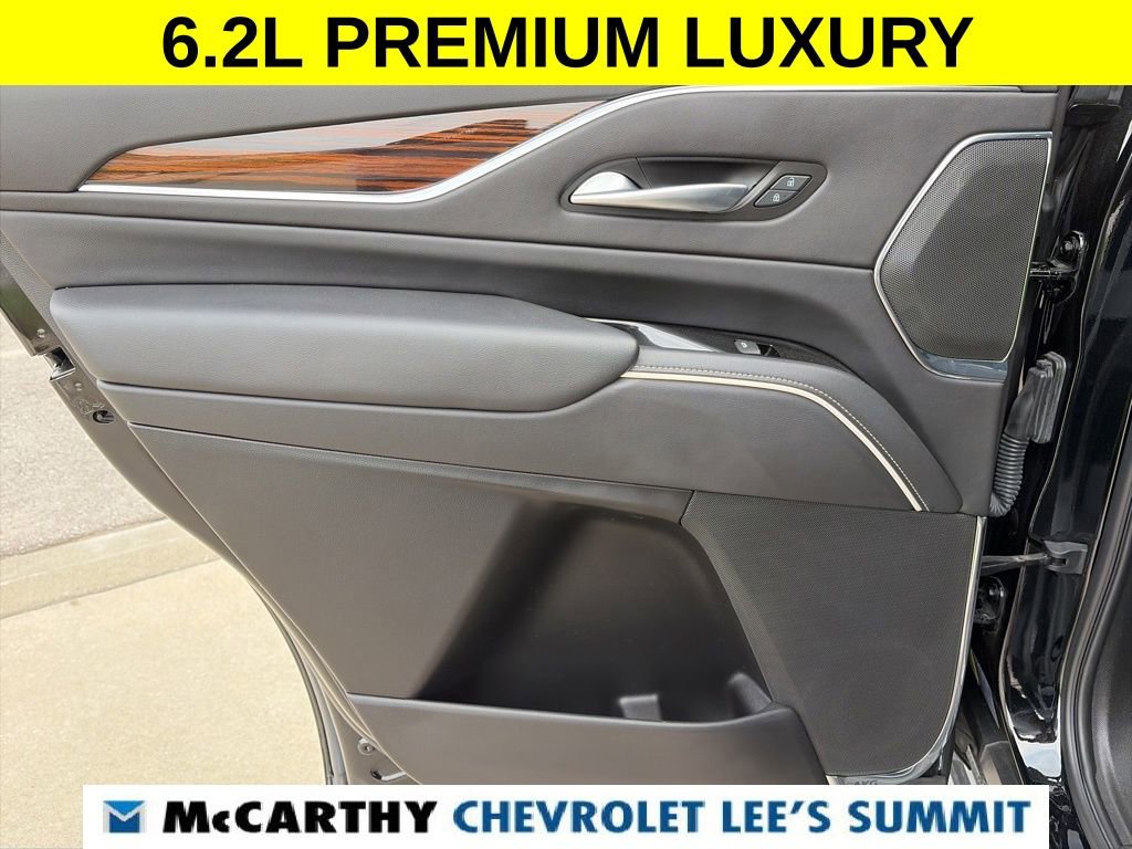 Used 2023 Cadillac Escalade Premium Luxury w/ LPO, Illumination Package AWD/4WD image 52