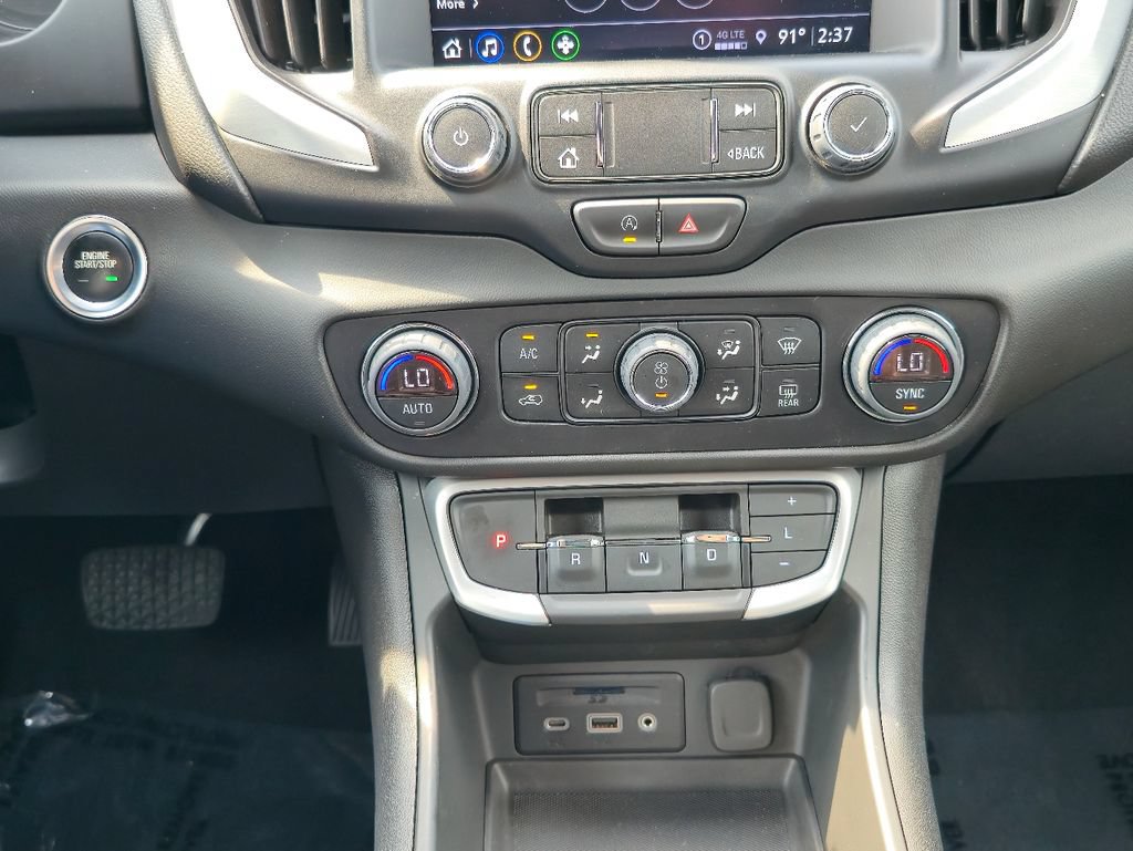 Certified 2022 GMC Terrain SLT w/ Tech Package AWD/4WD image 17