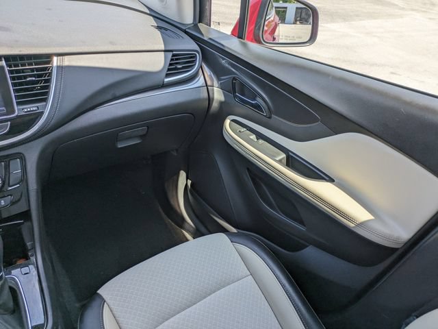 Used 2020 Buick Encore Sport Touring w/ Safety Package AWD/4WD image 18