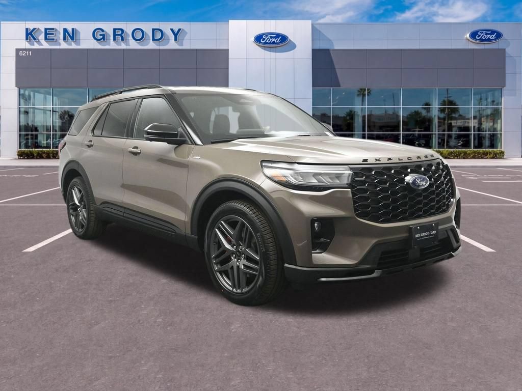 New 2026 Ford Explorer ST-Line w/ ST-Line Street Pack