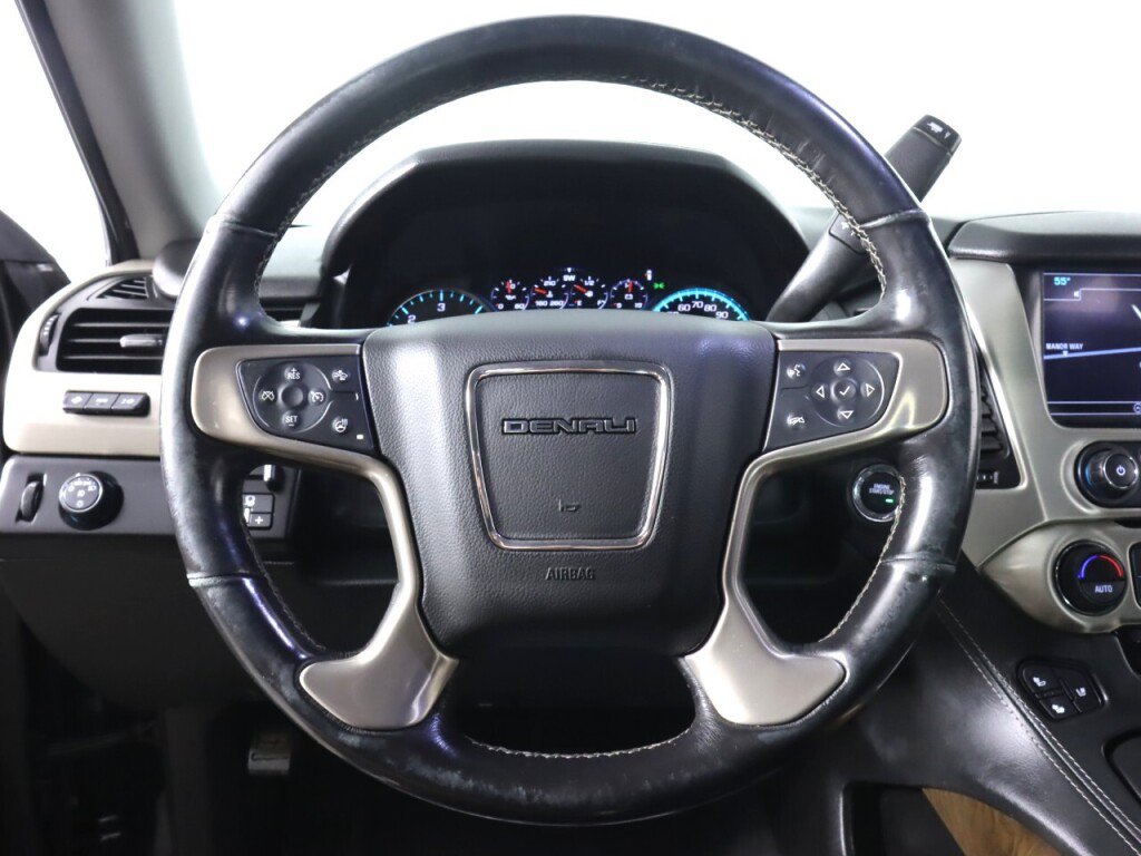 Used 2019 GMC Yukon Denali w/ Open Road Package RWD image 14