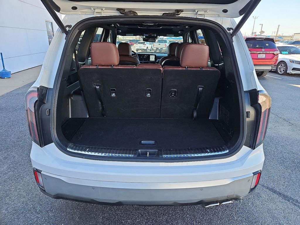 Used 2024 Kia Telluride SX image 14