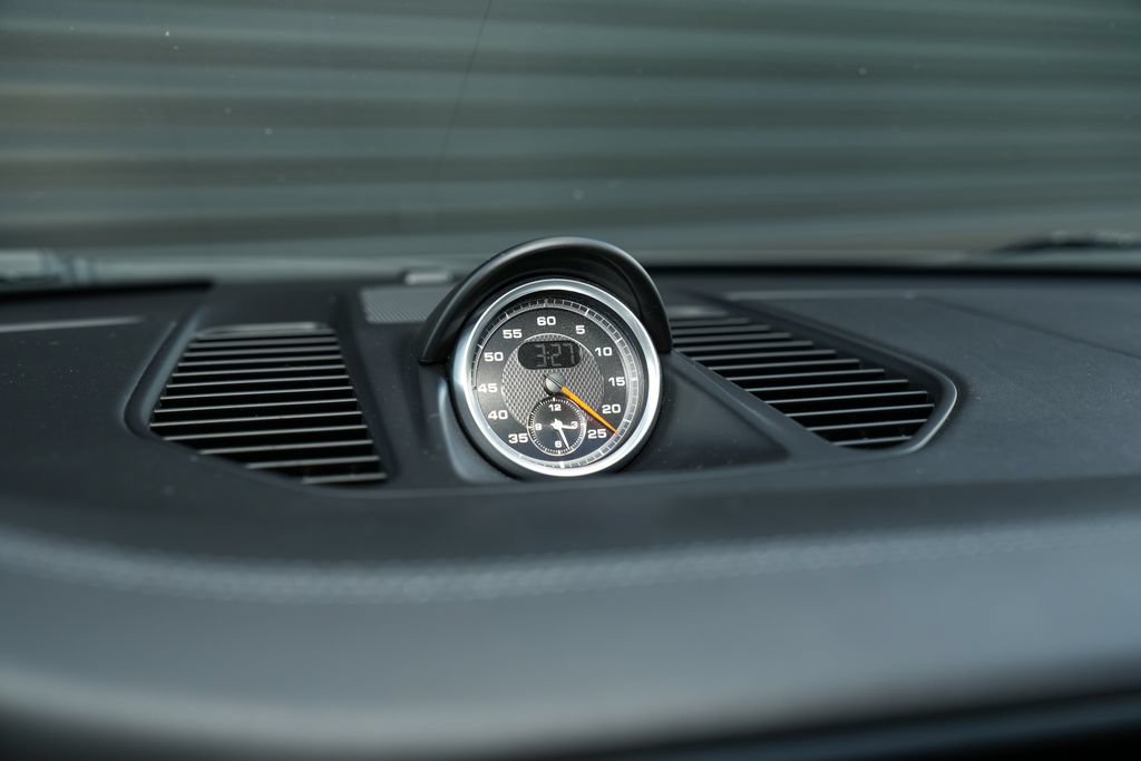 Certified 2018 Porsche 911 Carrera S RWD image 27