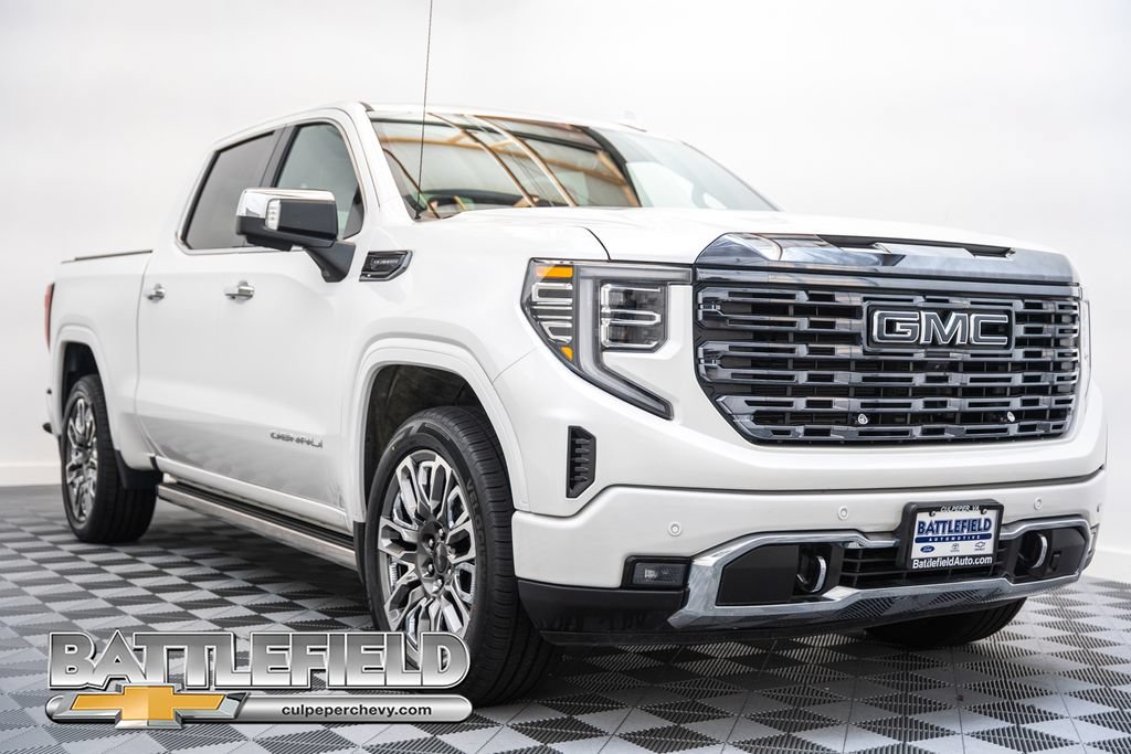 Used 2024 GMC Sierra 1500 Denali Ultimate AWD/4WD image 1