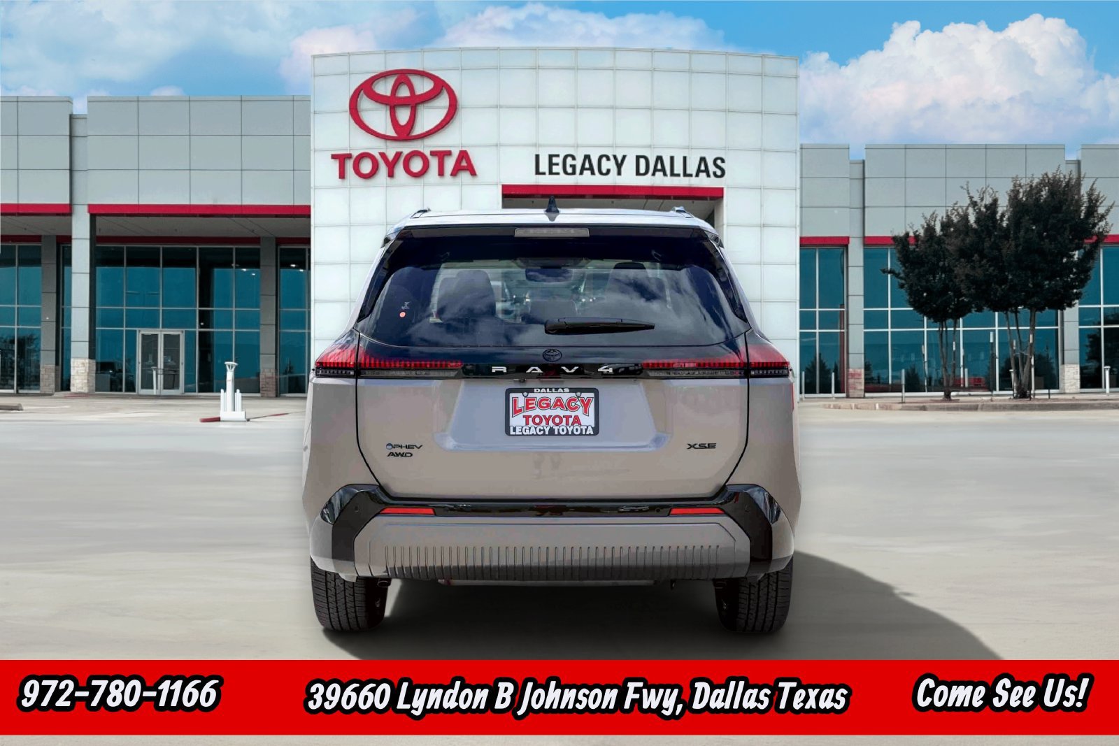 New 2026 Toyota RAV4 XSE w/ Panoramic Sun Roof Package AWD/4WD image 8