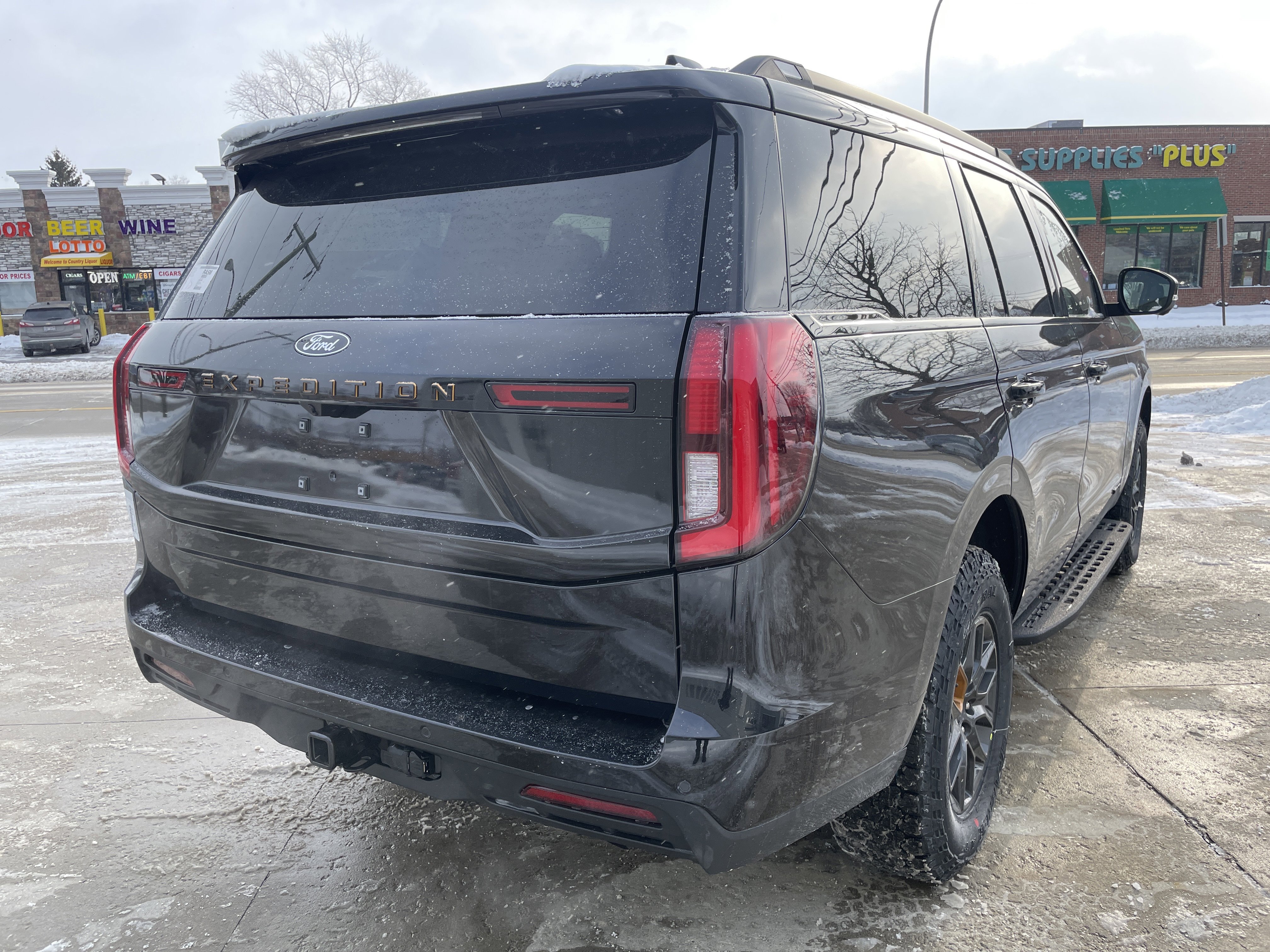 New 2026 Ford Expedition Tremor image 4