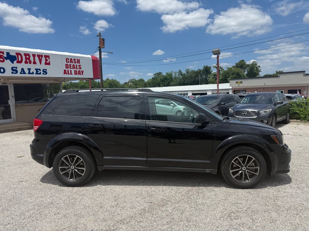 Used 2018 Dodge Journey SE w/ Popular Equipment Group FWD image 4