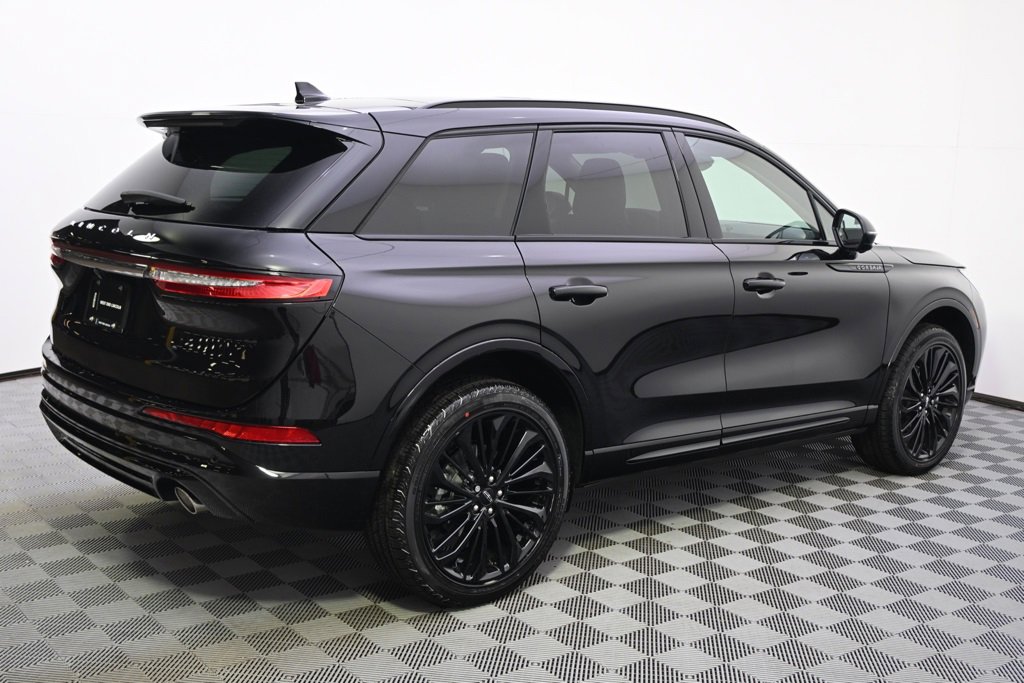 New 2026 Lincoln Corsair Reserve w/ Jet Appearance Package image 7