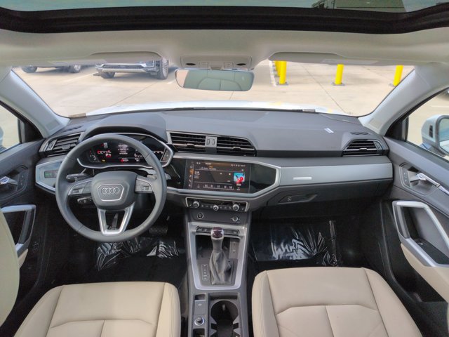 Used 2024 Audi Q3 2.0T Premium Plus image 19