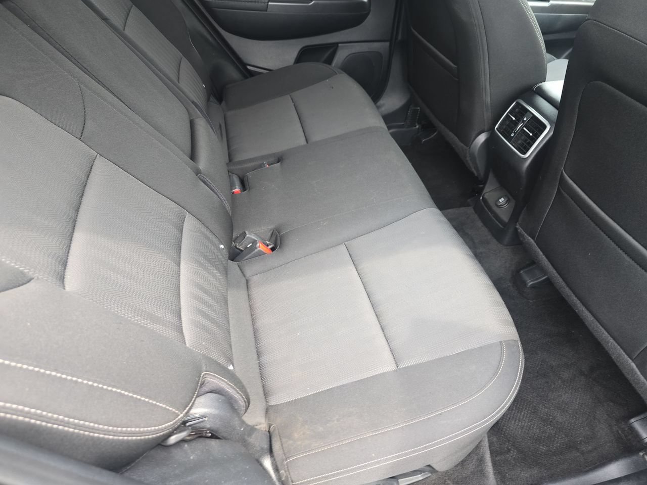Used 2020 Kia Sportage LX FWD image 26