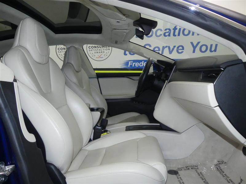 Used 2018 Tesla Model S AWD image 7