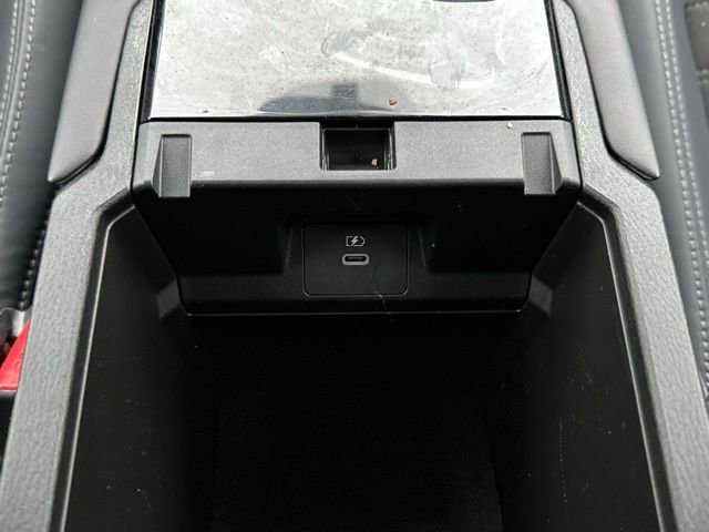 Used 2025 Mitsubishi Outlander SE image 33