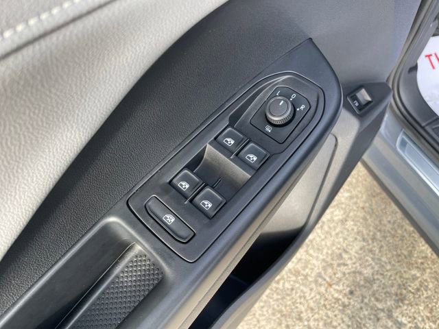 Used 2024 Volkswagen Taos SE image 10