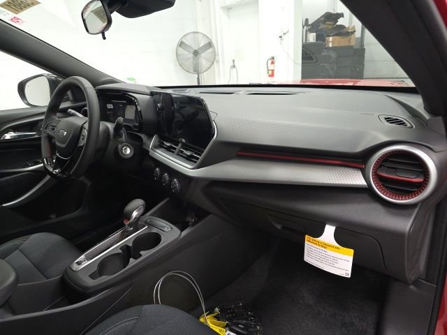 New 2026 Chevrolet Trax RS w/ Driver Confidence Package image 29