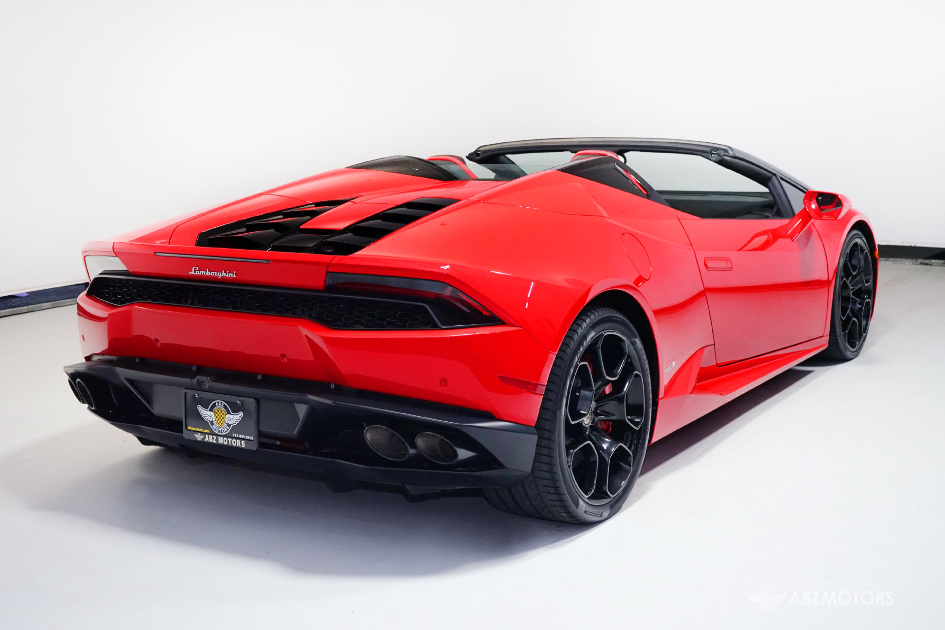 Used 2017 Lamborghini Huracan LP 610-4 AWD/4WD image 6