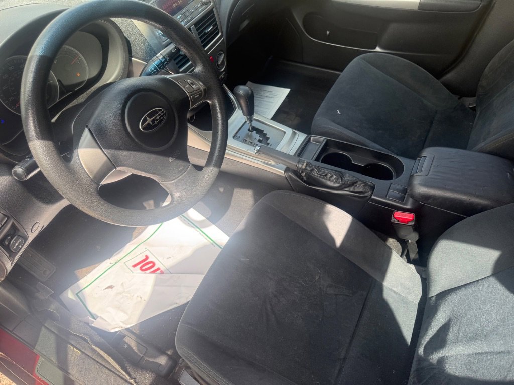 Used 2010 Subaru Impreza 2.5i image 7
